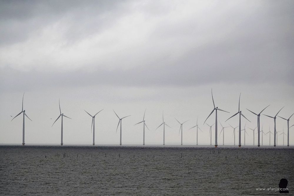 windturbines, wen er maar aan