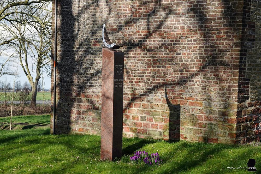 schaduwen op de oude toren