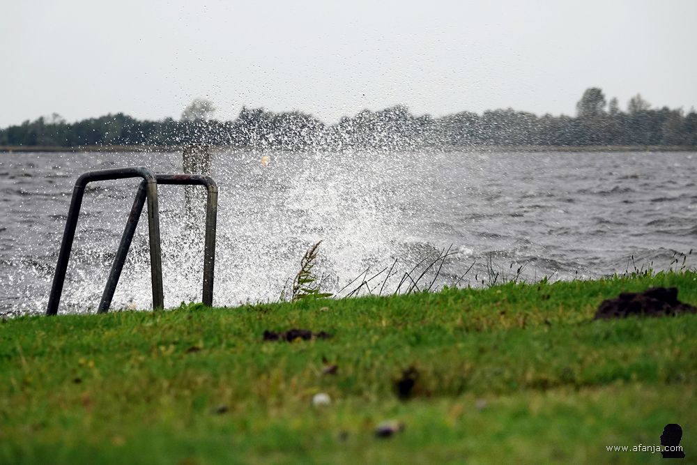 opspattende water aan de Belterwijde