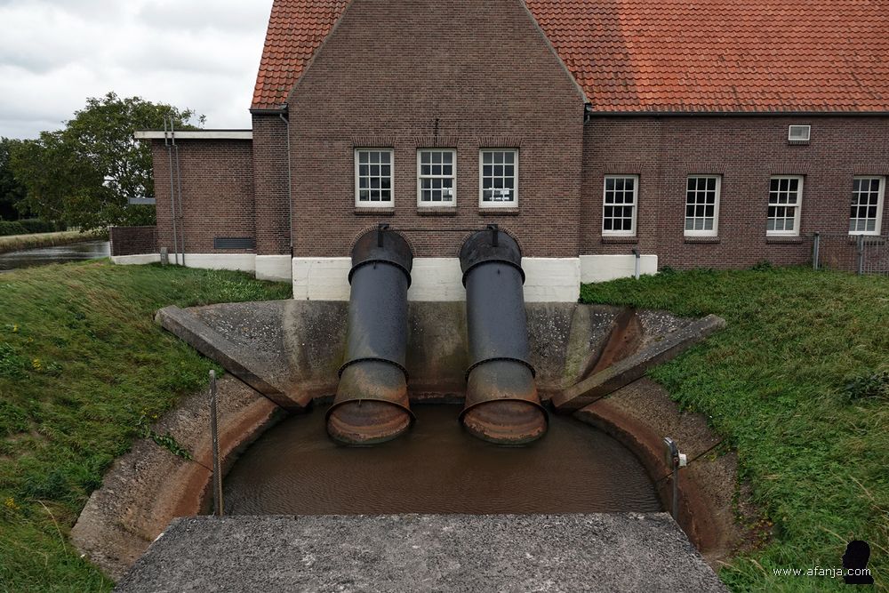 wateruitlaat gemaal Streukelerzijl