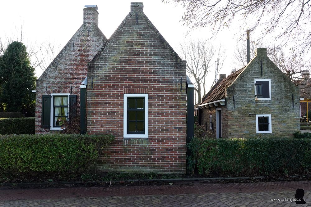 huisjes bij It Fiskershúske in Moddergat