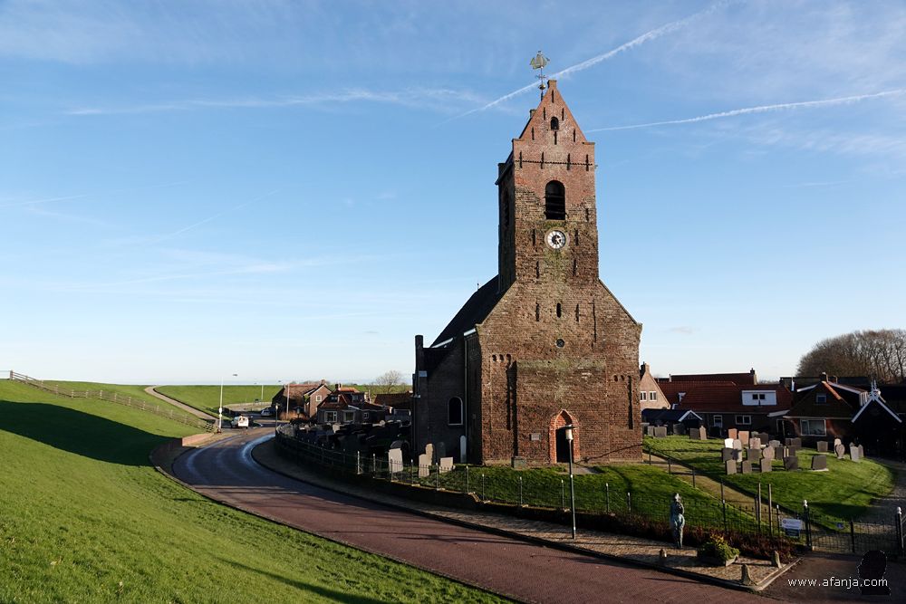 de Mariatsjerke in Wierum
