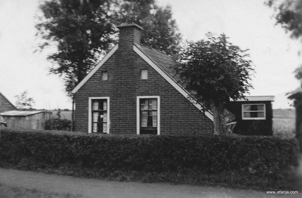 het kleine arbeidershuis aan de Hoge Dijk