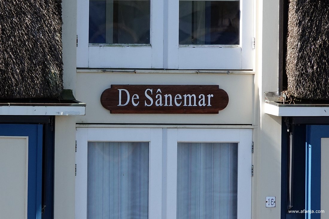 naambordje van een optrekje in 'de Alde Feanen'