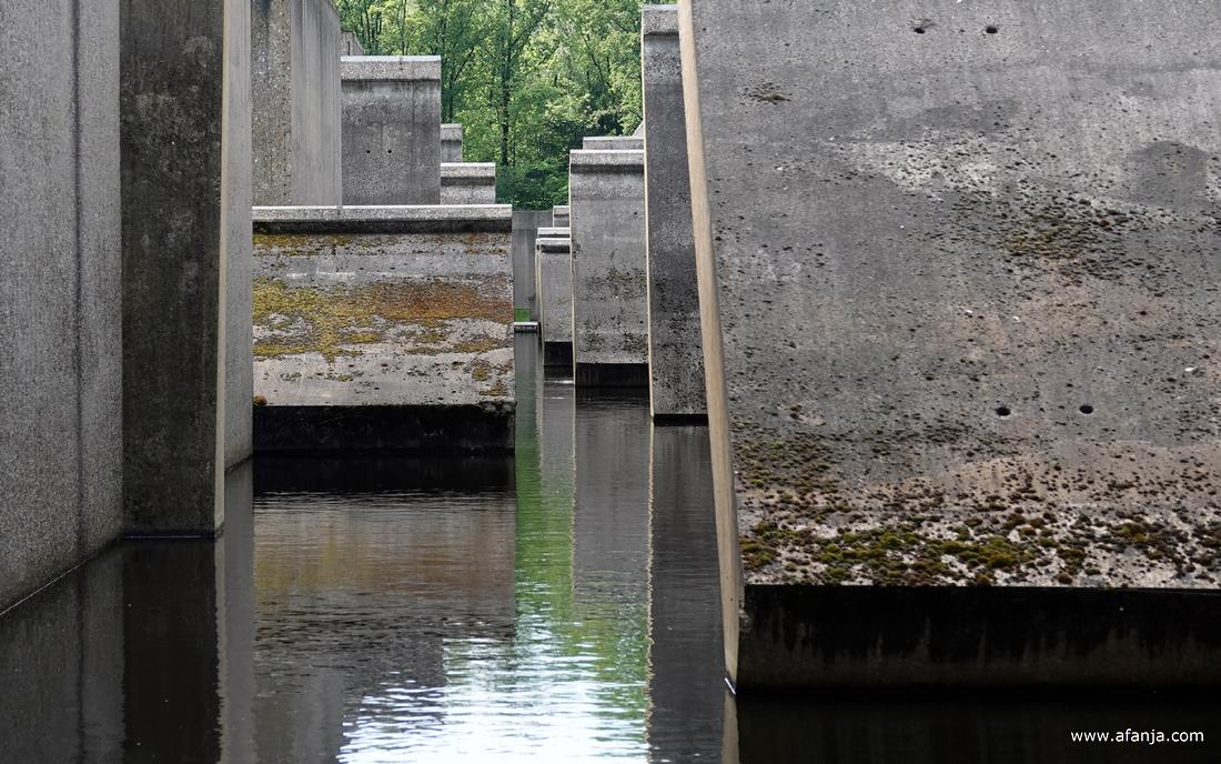 in de oude Deltagoot, nu 'Deltawerk//'