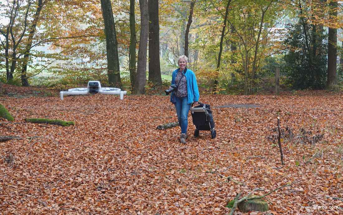 de DJI Flip en mijn fotomaatje samen op de foto