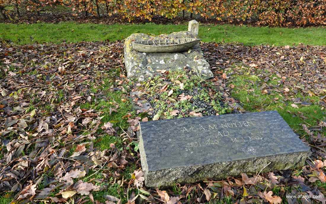 een graf op de begraafplaats van Baarlo