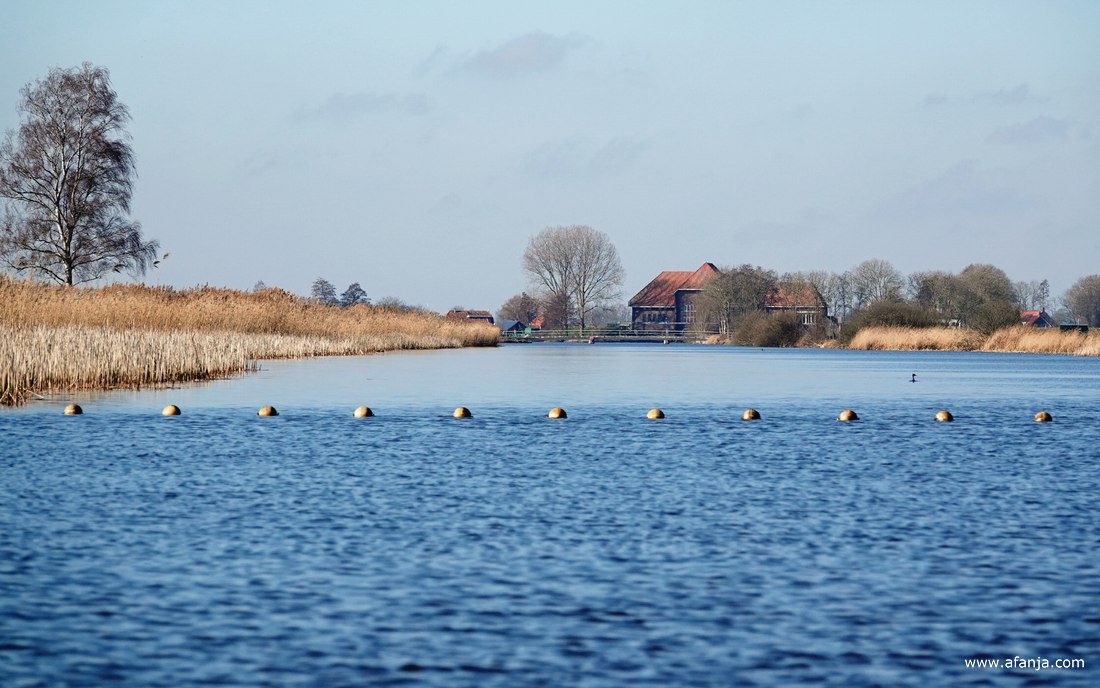 in de verte het Stroïnkgemaal