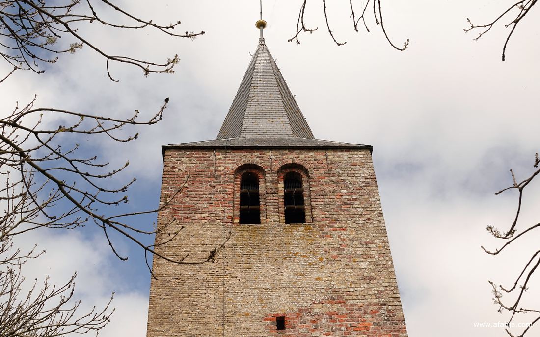 de spits van de Ald Toer bij Easterwierrum