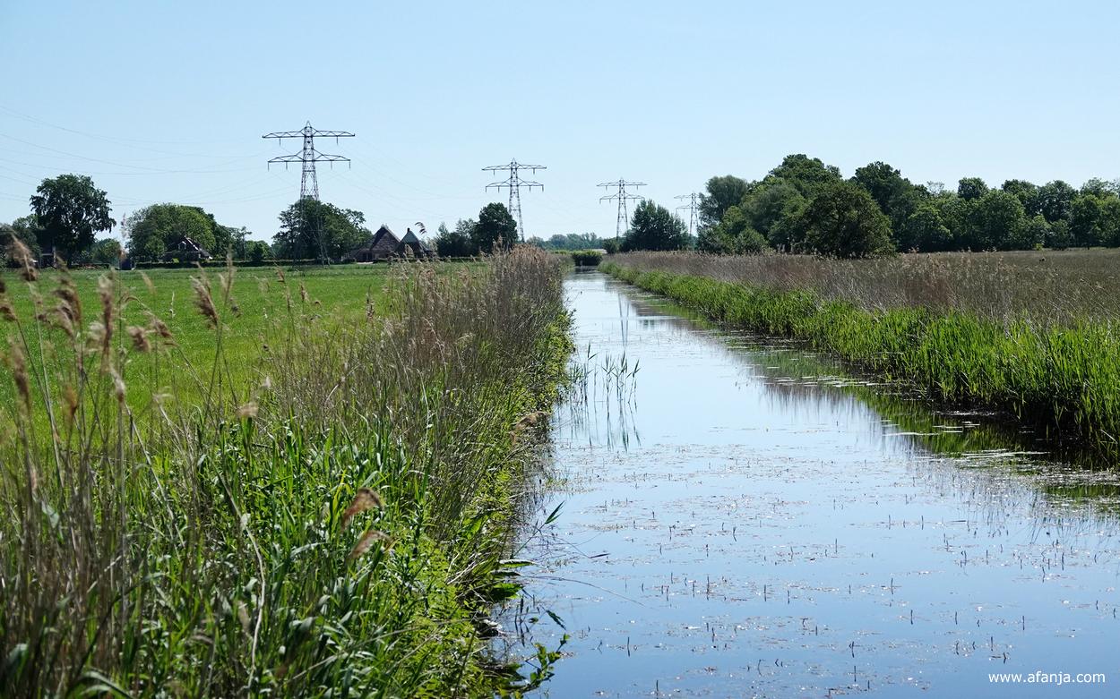 het Verbindingskanaal in westelijke richting